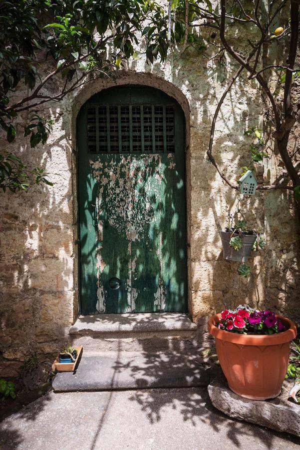 Borgo San Lorenzello エクステリア 写真