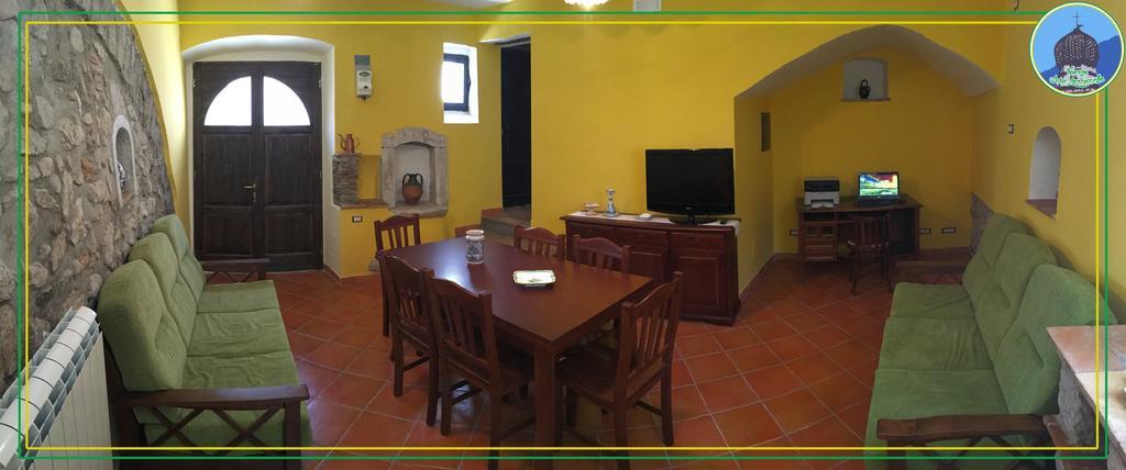 Borgo San Lorenzello エクステリア 写真